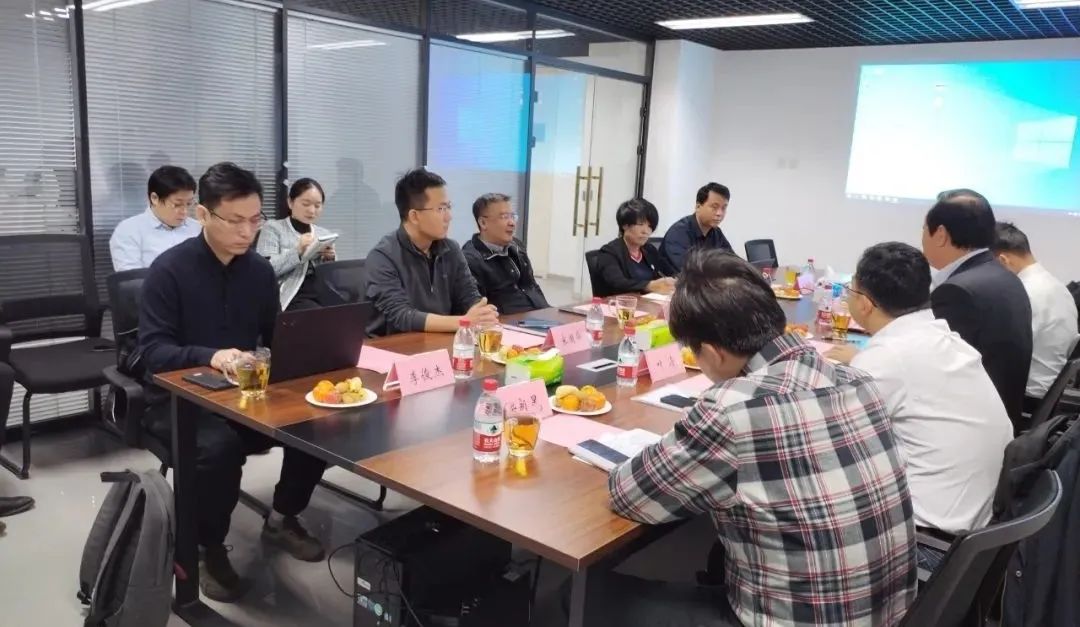 王文勝董事長率隊赴北京交通大學交流合作